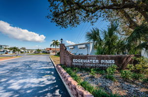 Edgewater Pines Sign