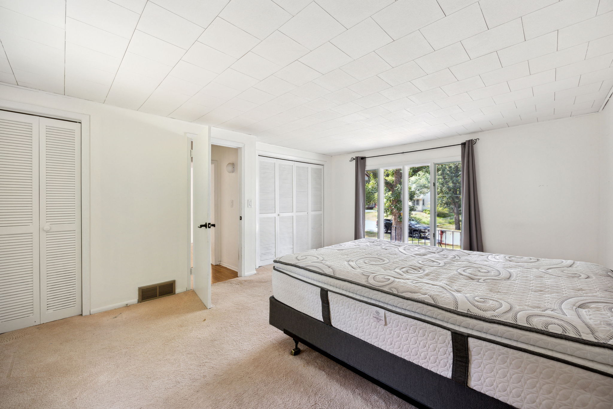 10_Interior
