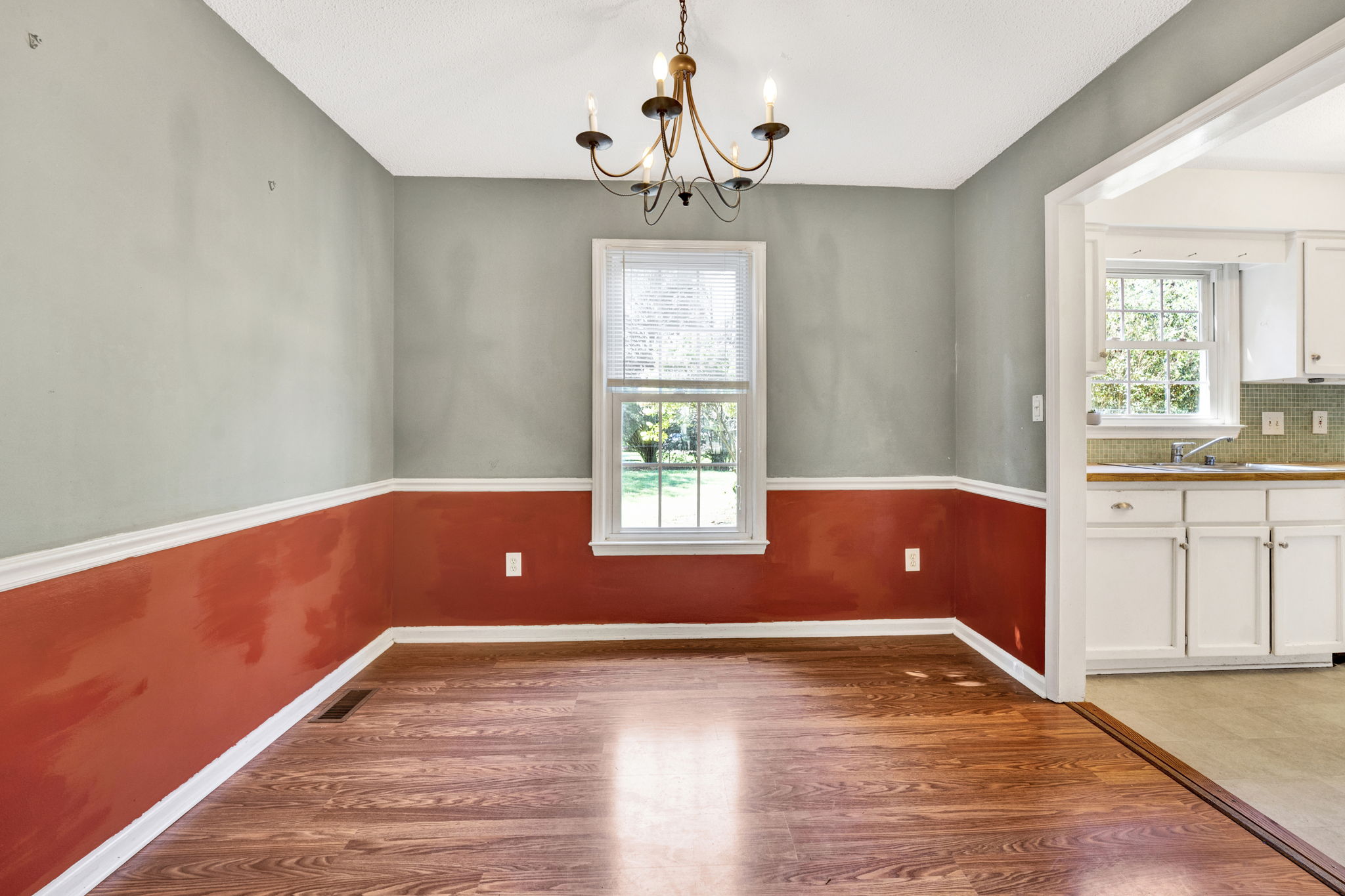 104 Brown Rd, Simpsonville, SC 29681, USA Photo 7
