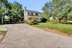 104 Brown Rd, Simpsonville, SC 29681, USA Photo 41