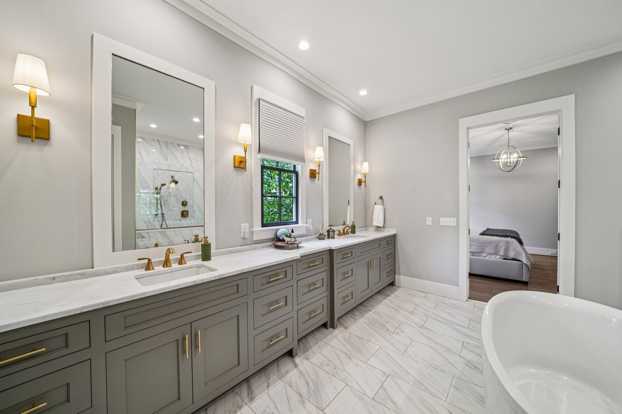 Burnham St-S2008-024.jpg