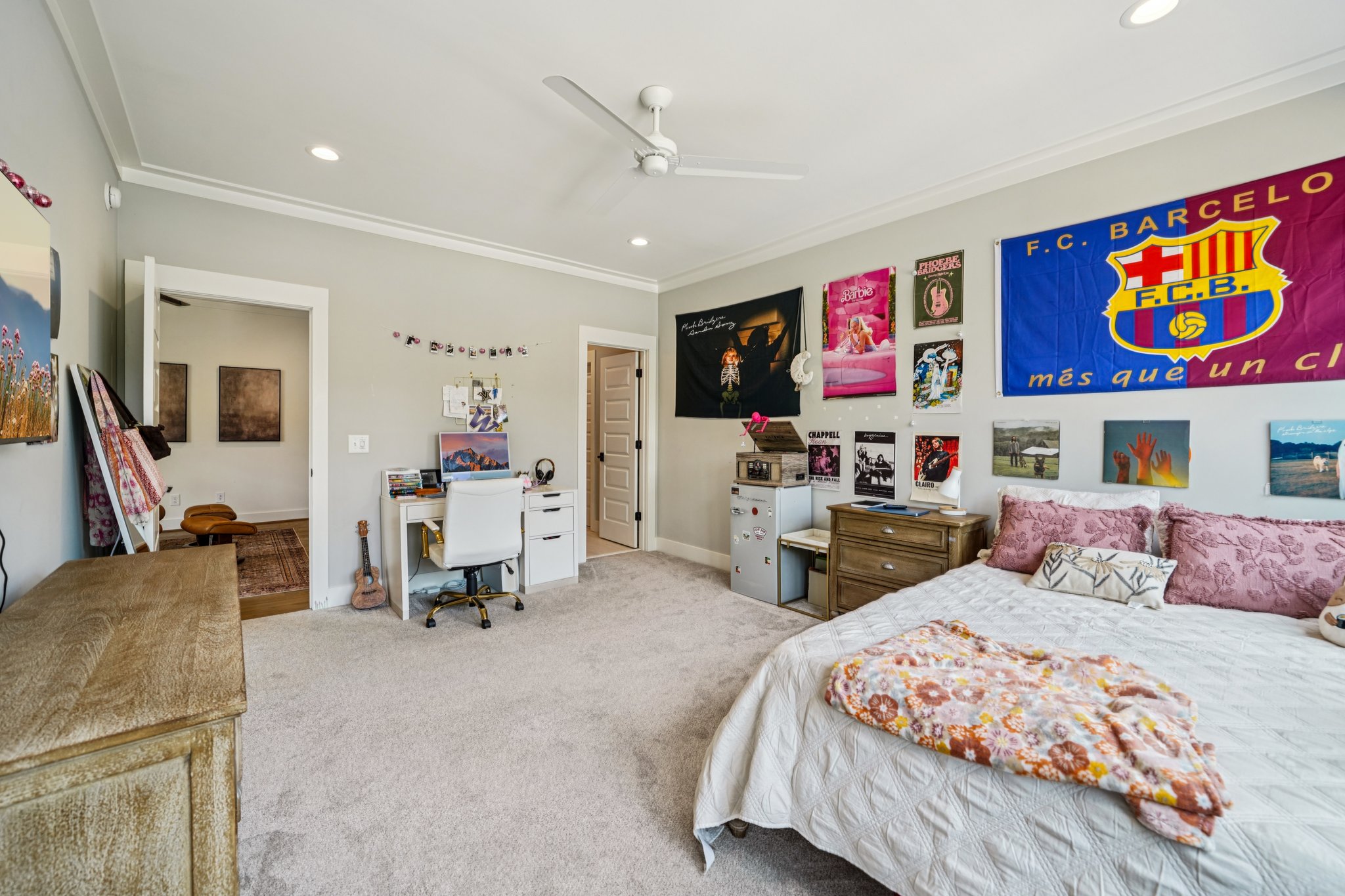 Burnham St-S2008-038.jpg