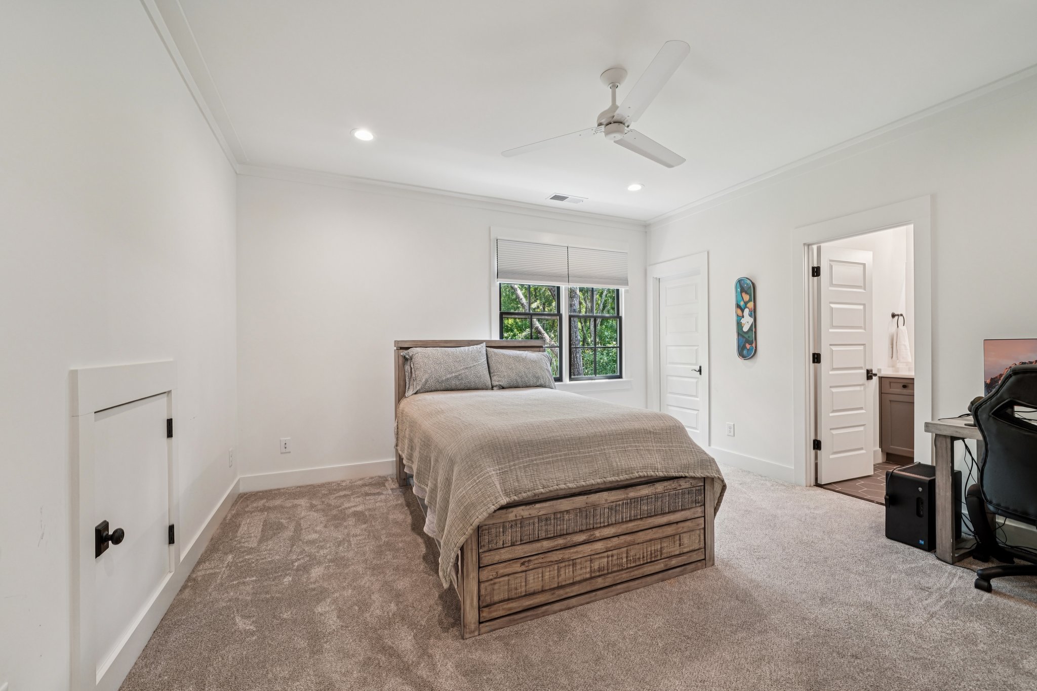 Burnham St-S2008-042.jpg