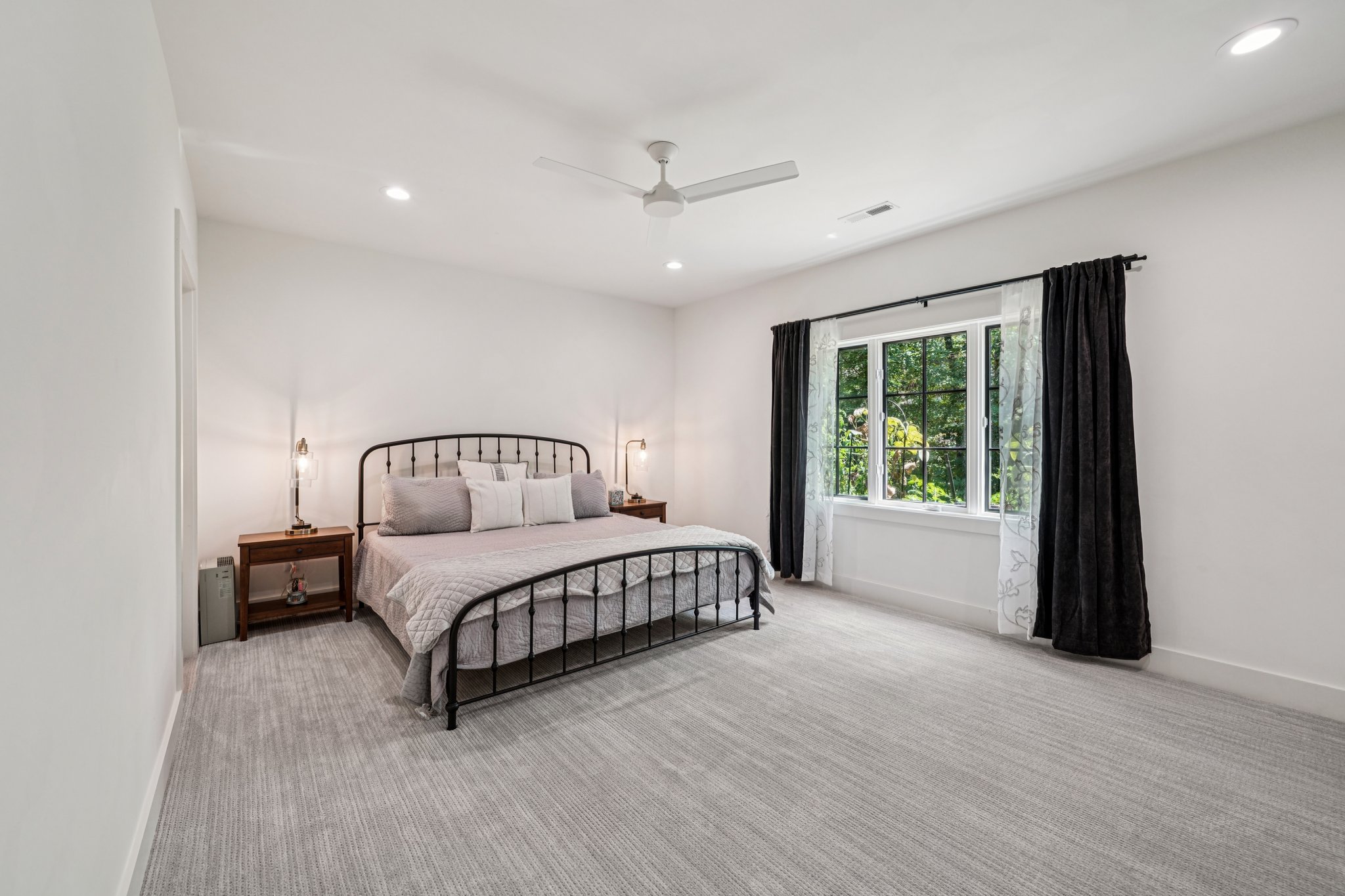 Burnham St-S2008-044.jpg