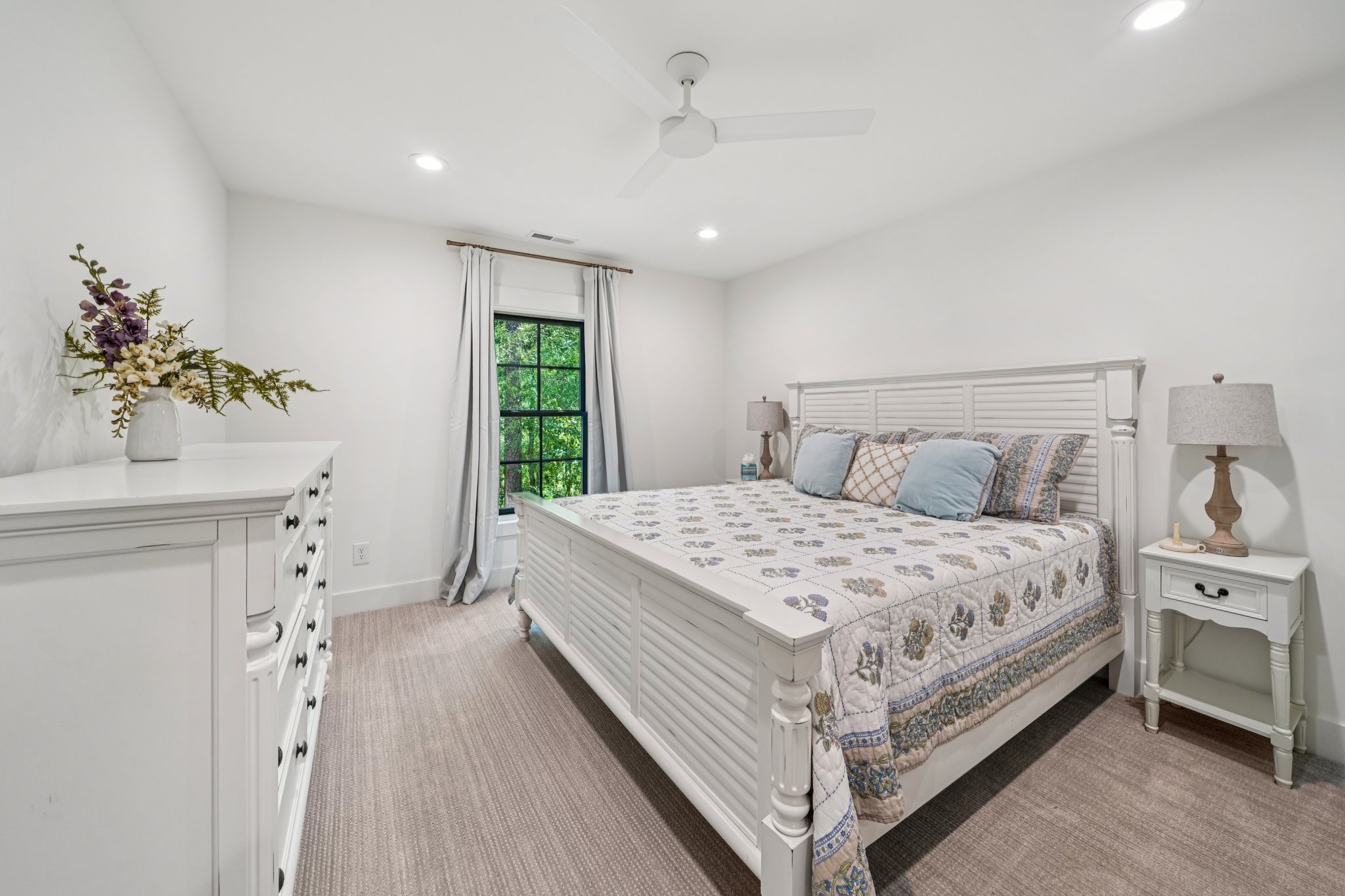 Burnham St-S2008-053.jpg