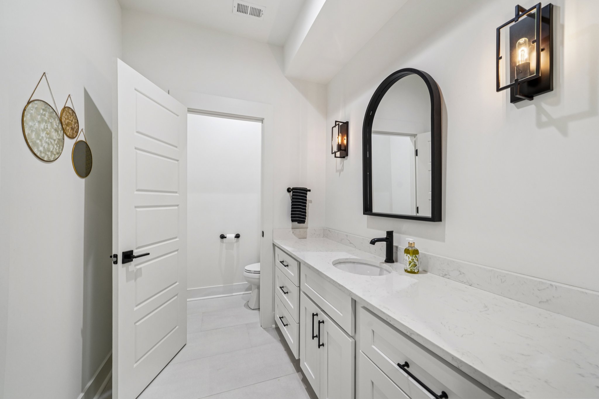 Burnham St-S2008-055.jpg