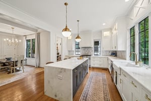 Burnham St-S2008-013.jpg