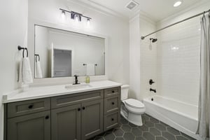 Burnham St-S2008-033.jpg