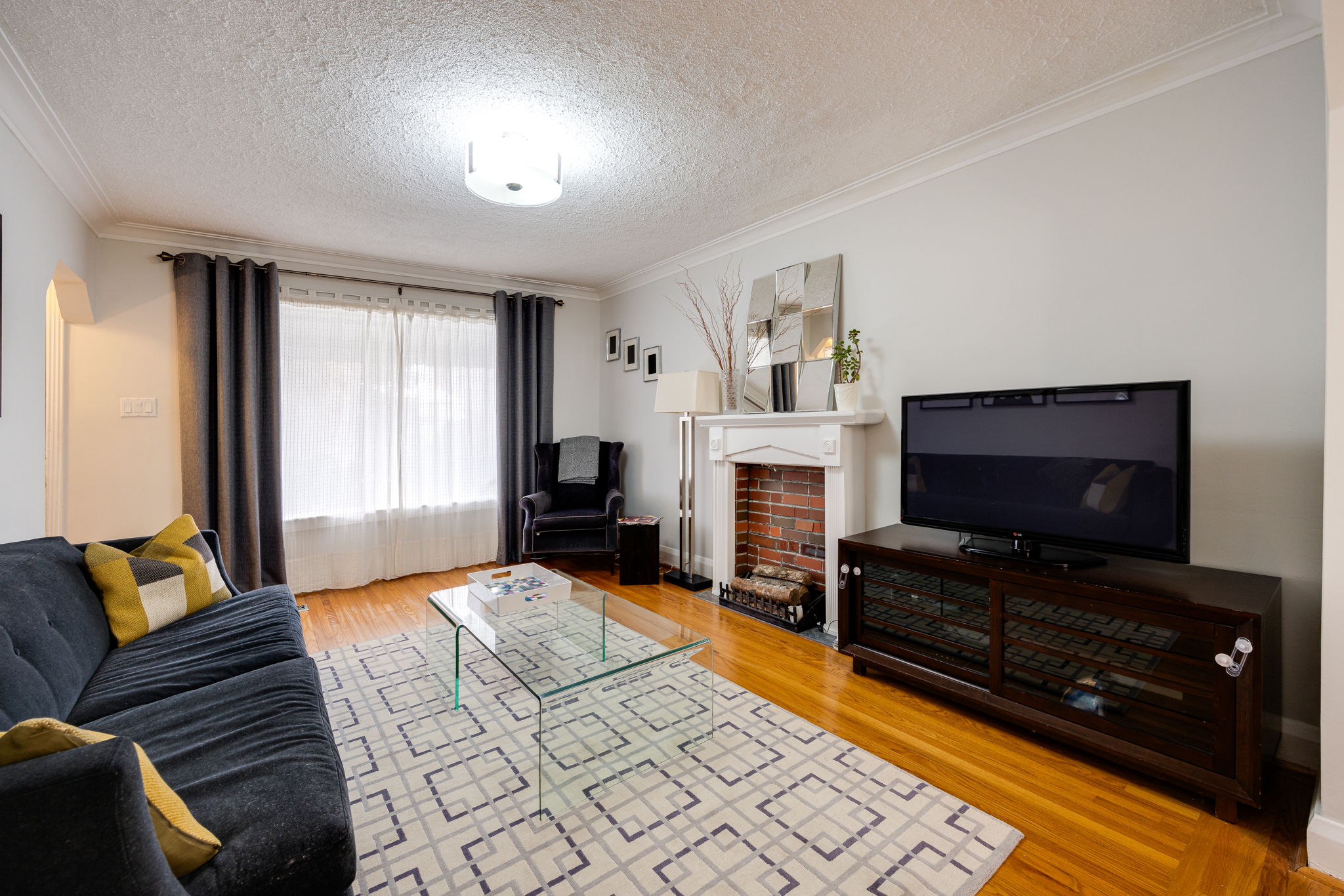 Toronto property showcase — delivered property photograph 12