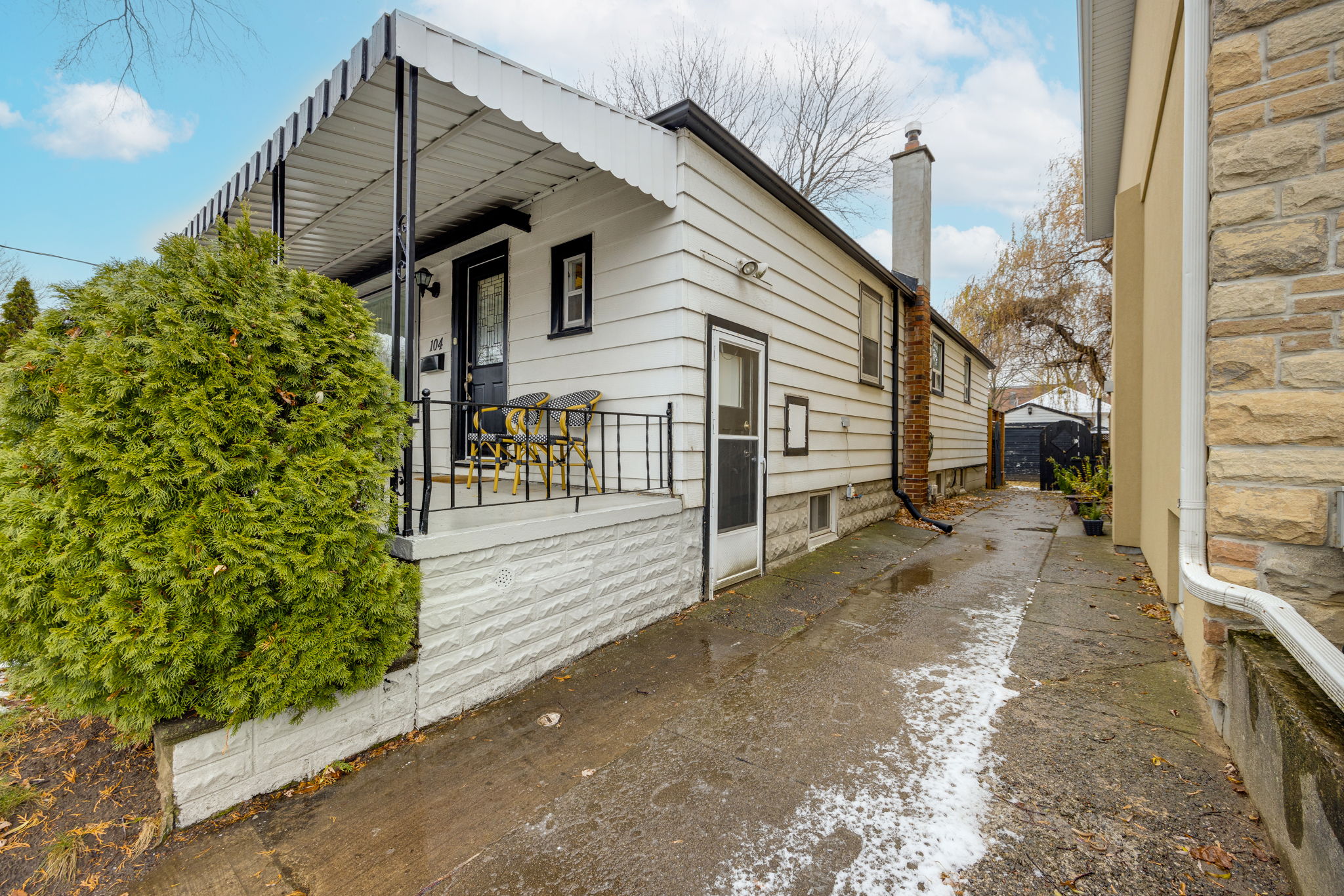 Toronto property showcase — delivered property photograph 4