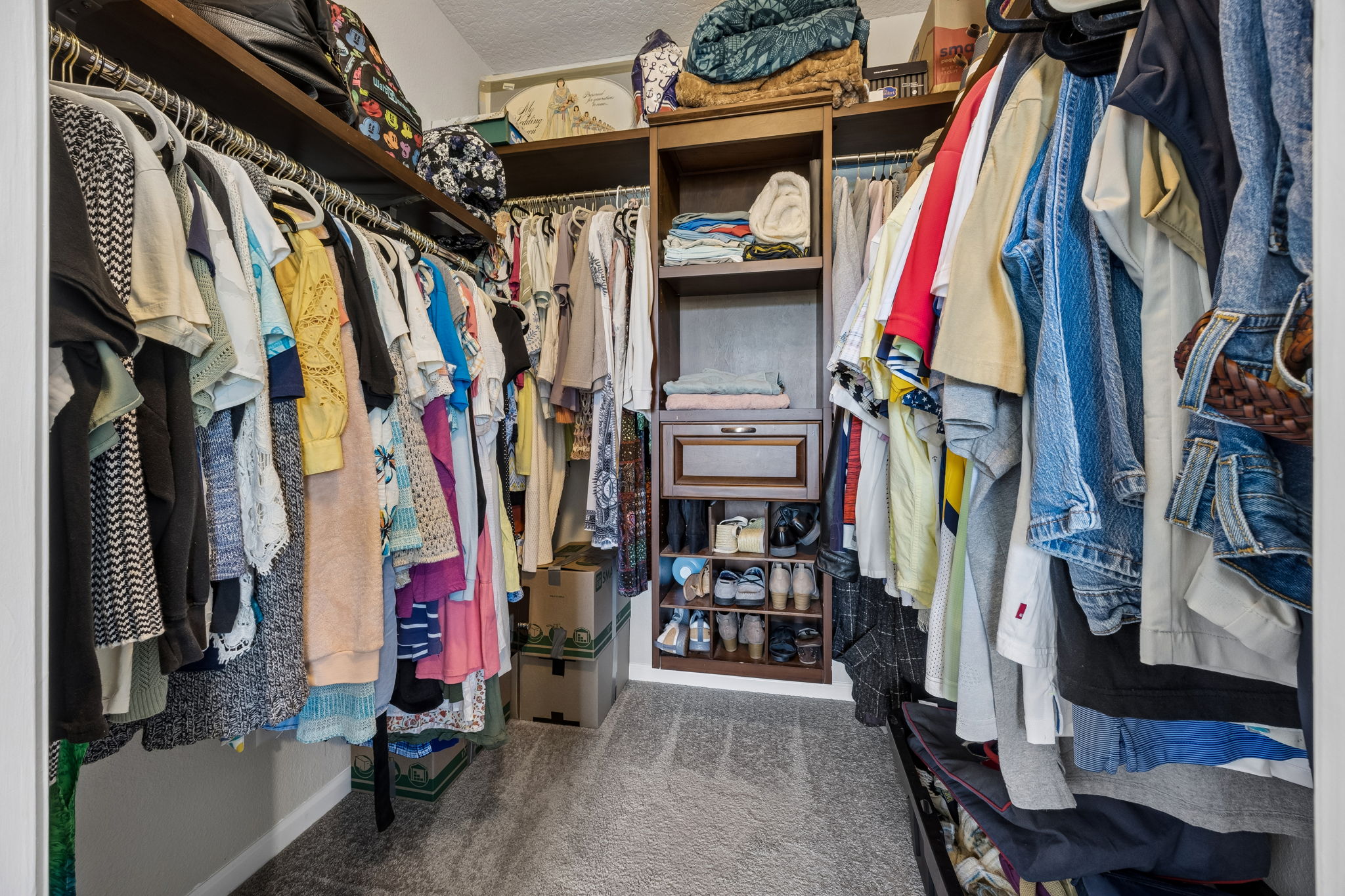 Primary Bedroom Closet