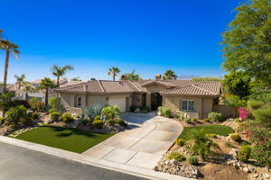 104 Clearwater Way, Rancho Mirage, CA 92270, USA Photo 1