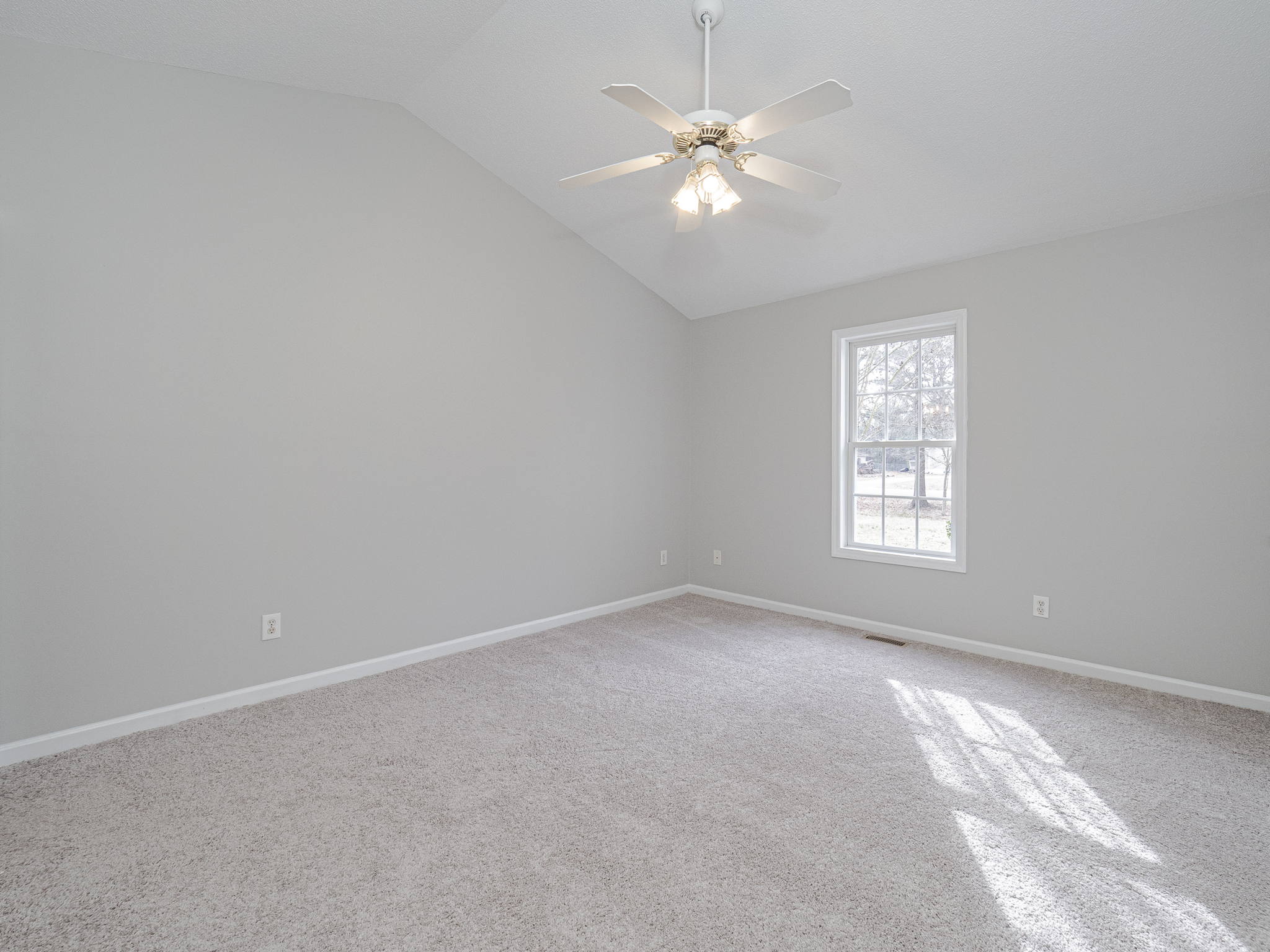 104 Cloverdale Dr, Clayton, NC 27520, USA Photo 22
