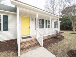 104 Cloverdale Dr, Clayton, NC 27520, USA Photo 3
