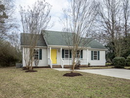 104 Cloverdale Dr, Clayton, NC 27520, USA Photo 0