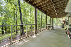 LOWER SCREENED PORCH