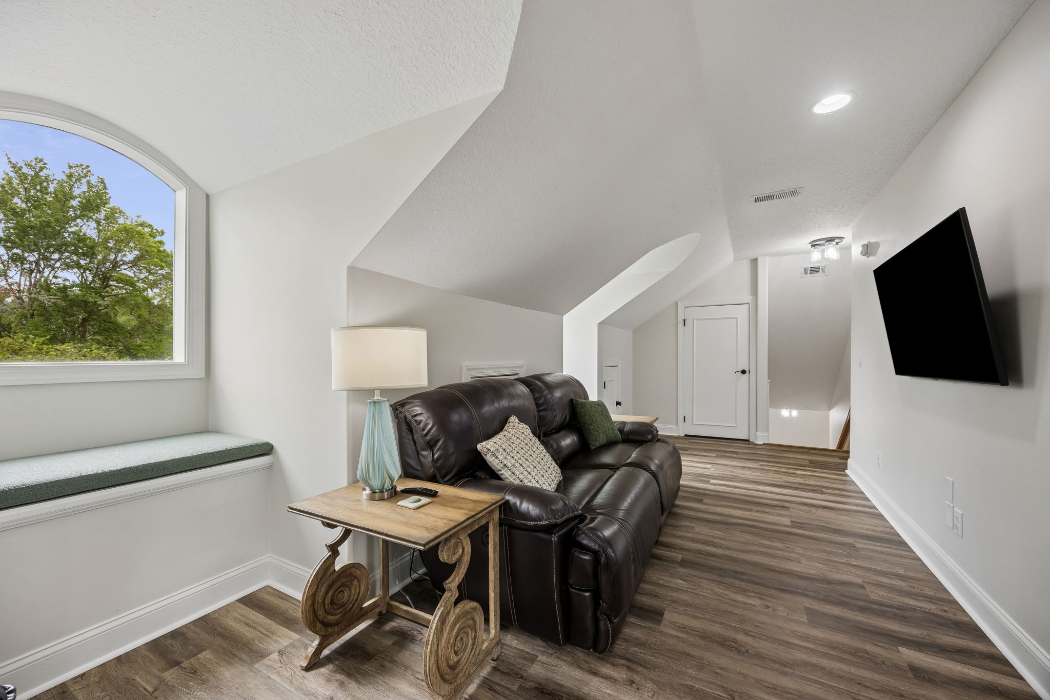 Bonus Room