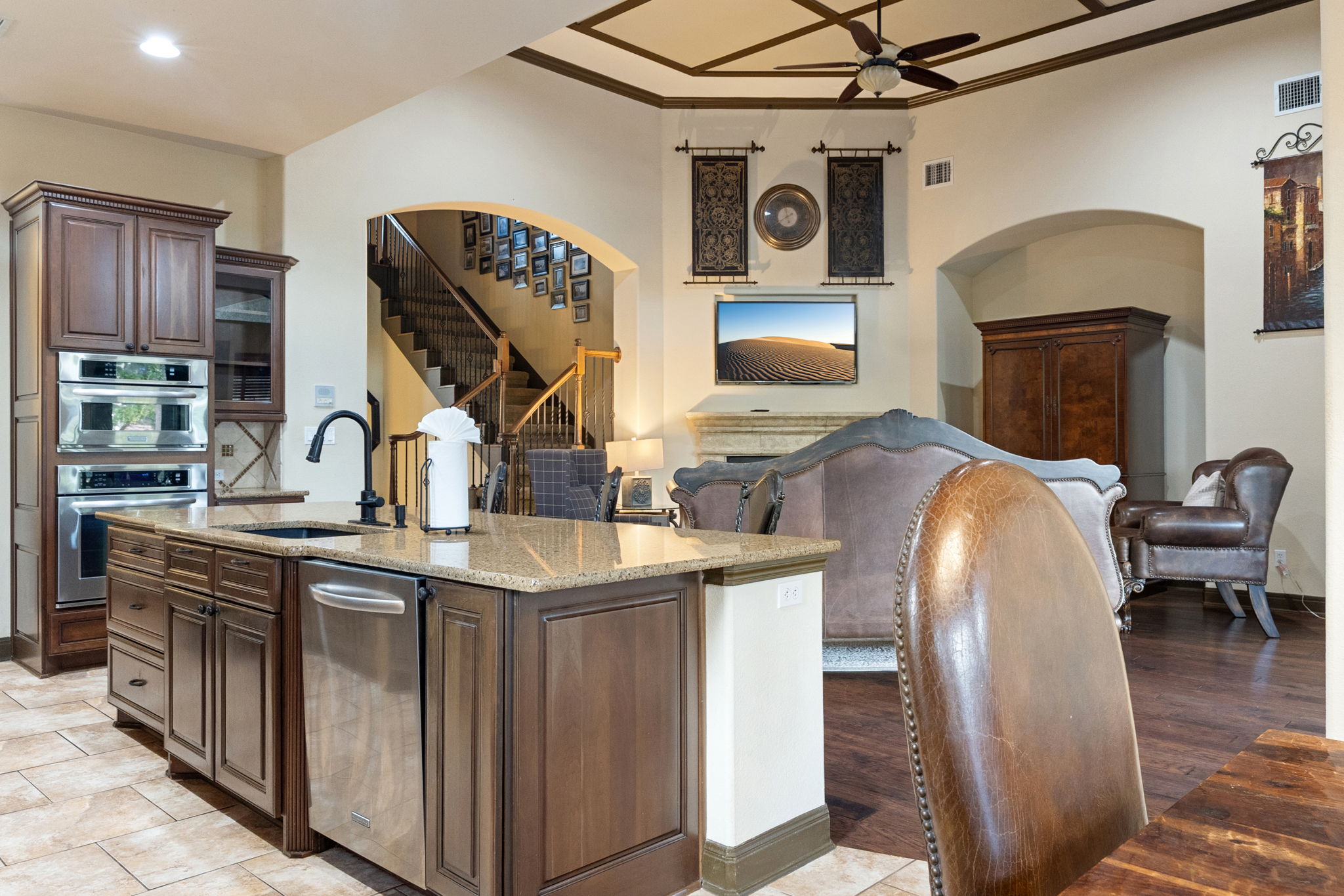 Built-in oven and microwave