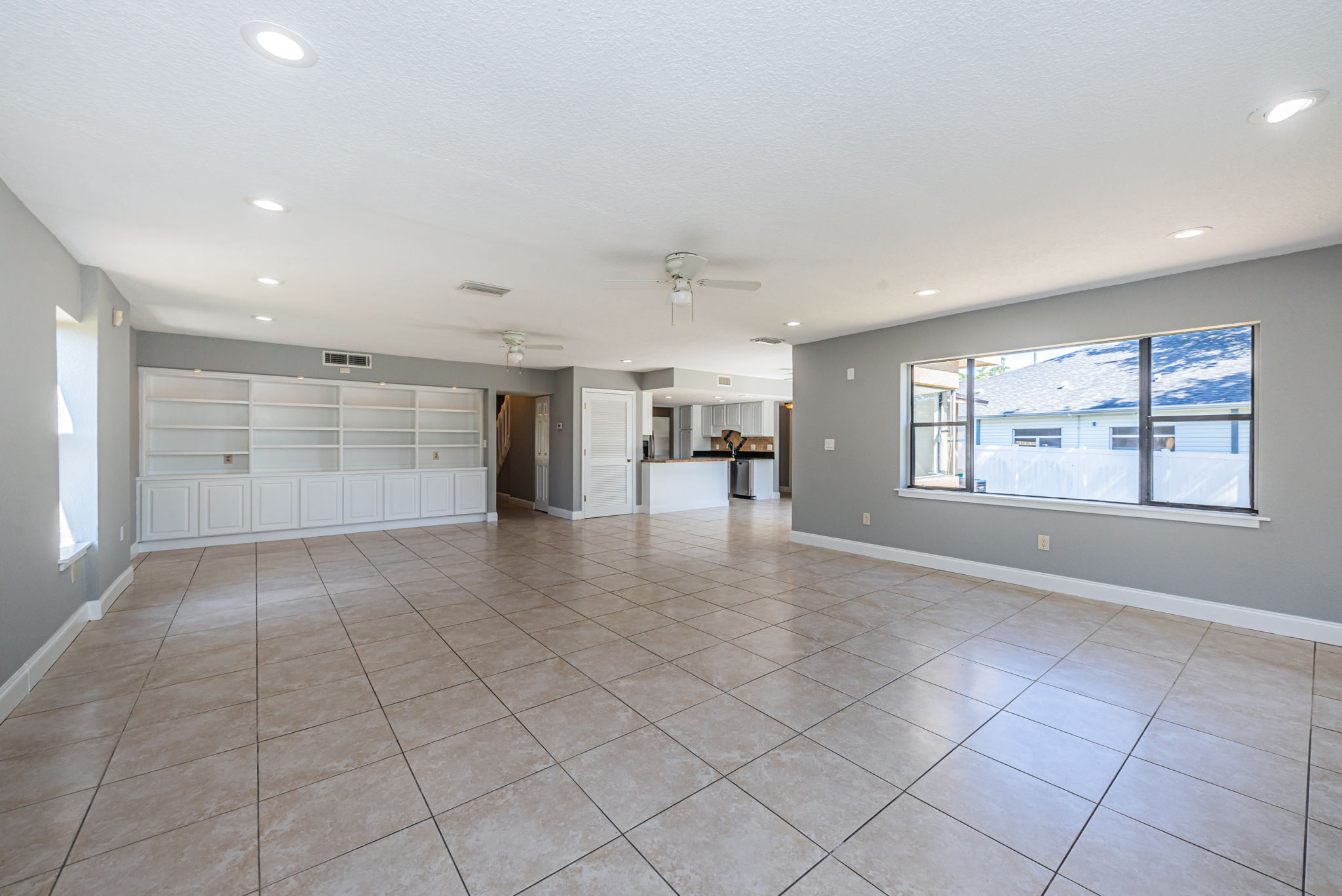 Family Room4