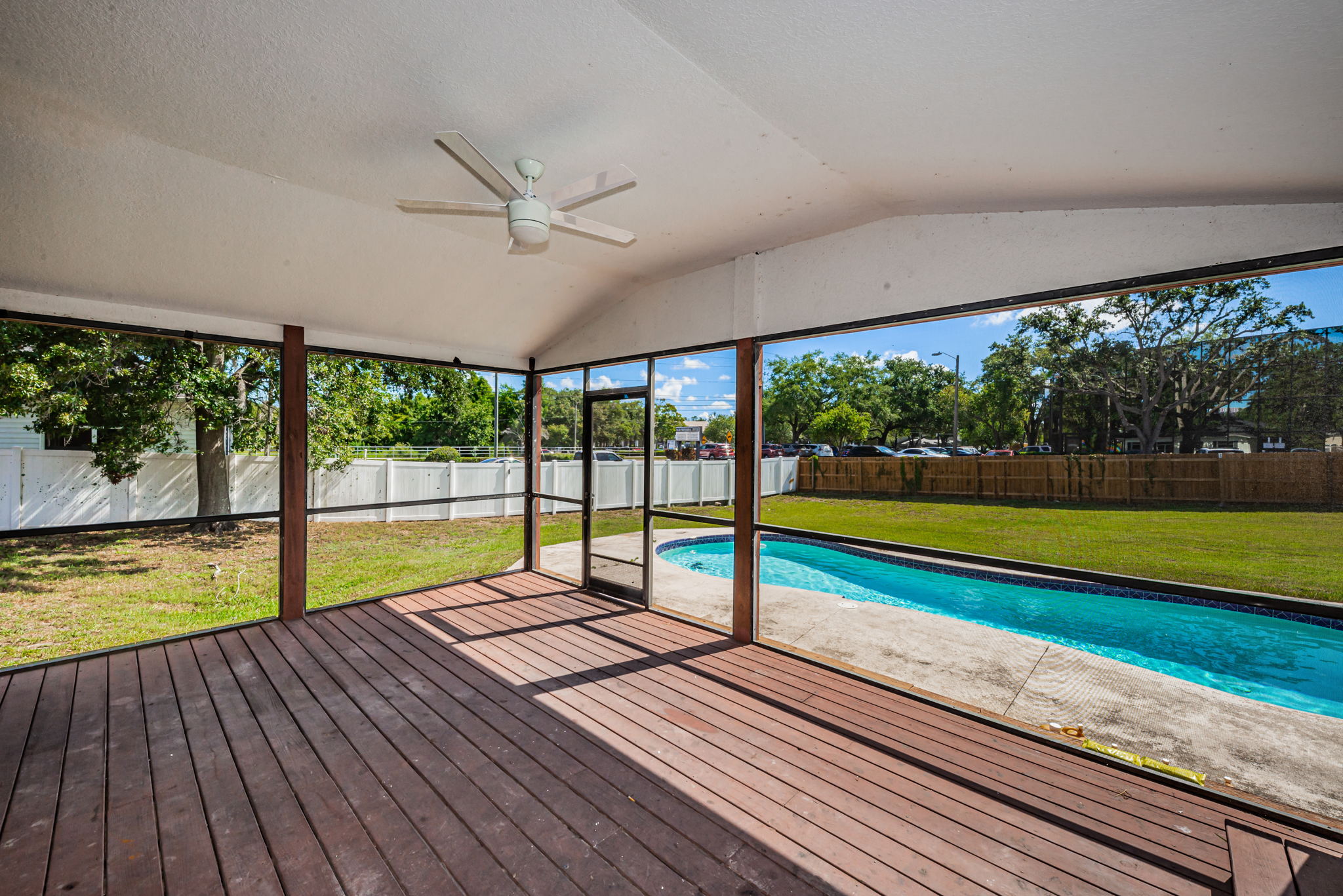 Sun Room4