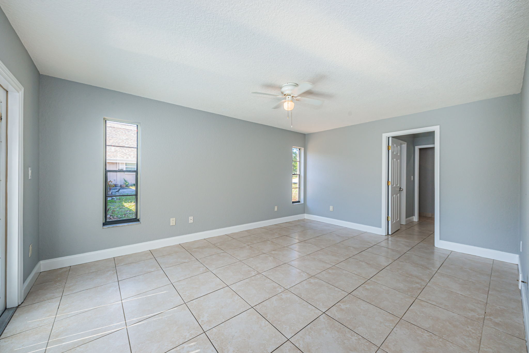 Master Bedroom1a