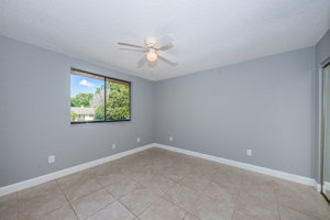Upper Level Bedroom2