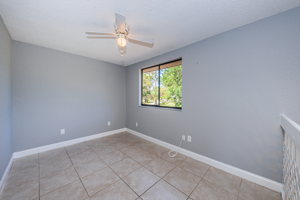 Upper Level Loft1a