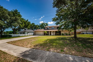 Front Exterior4