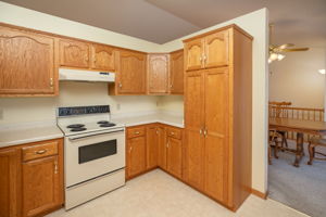13-Kitchen