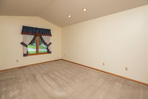 18-Primary Bedroom