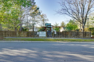 104 Holly Ridge Ln, Columbia, SC 29229, USA Photo 37