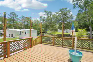 Islander Ln-1806-017.jpg