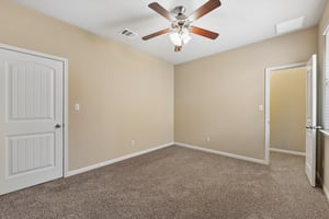 Lake Mineral Wells Dr-S2009-022.jpg