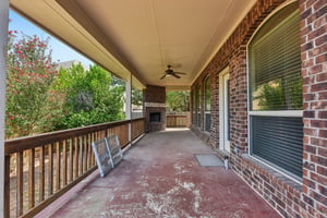 Lake Mineral Wells Dr-S2009-054.jpg