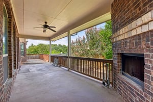 Lake Mineral Wells Dr-S2009-055.jpg