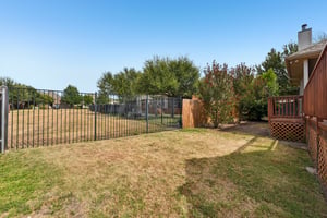 Lake Mineral Wells Dr-S2009-059.jpg