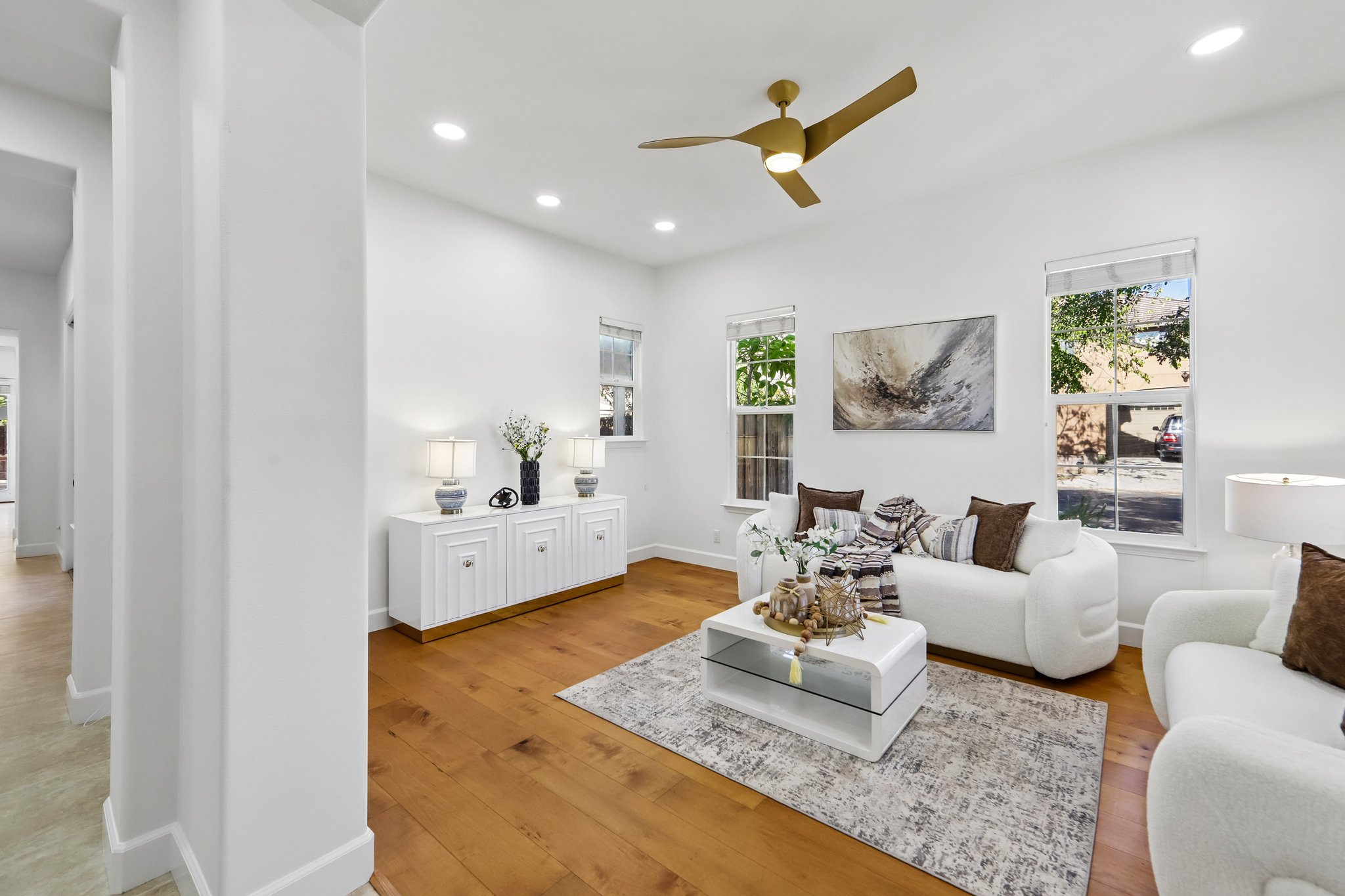 104 Macedon Ct-S1010-007.jpg