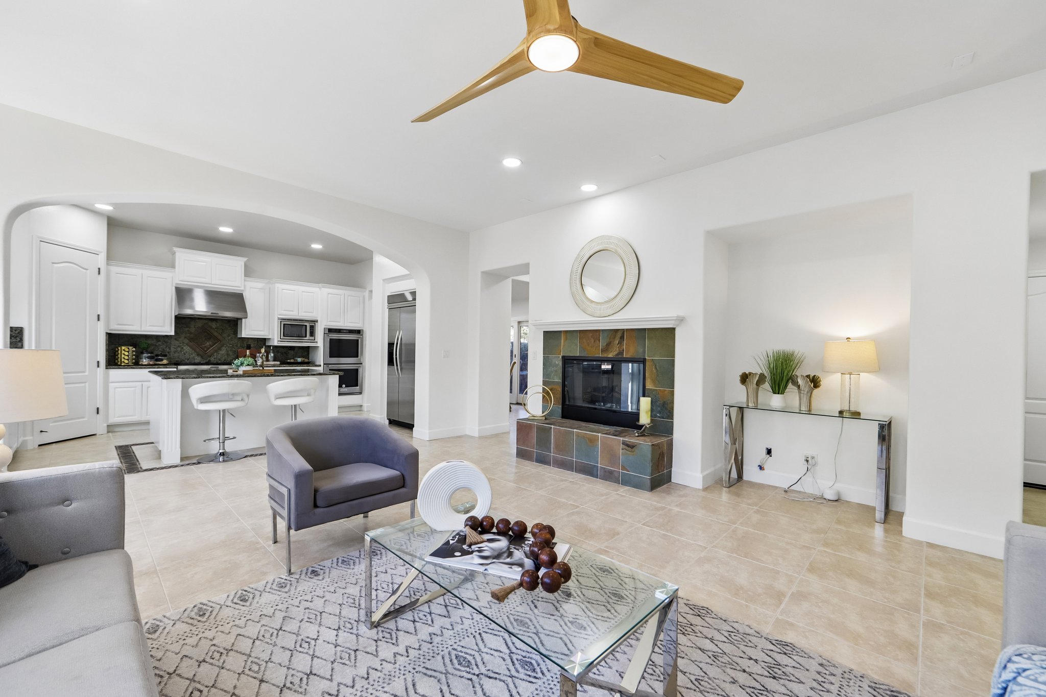 104 Macedon Ct-S1010-014.jpg