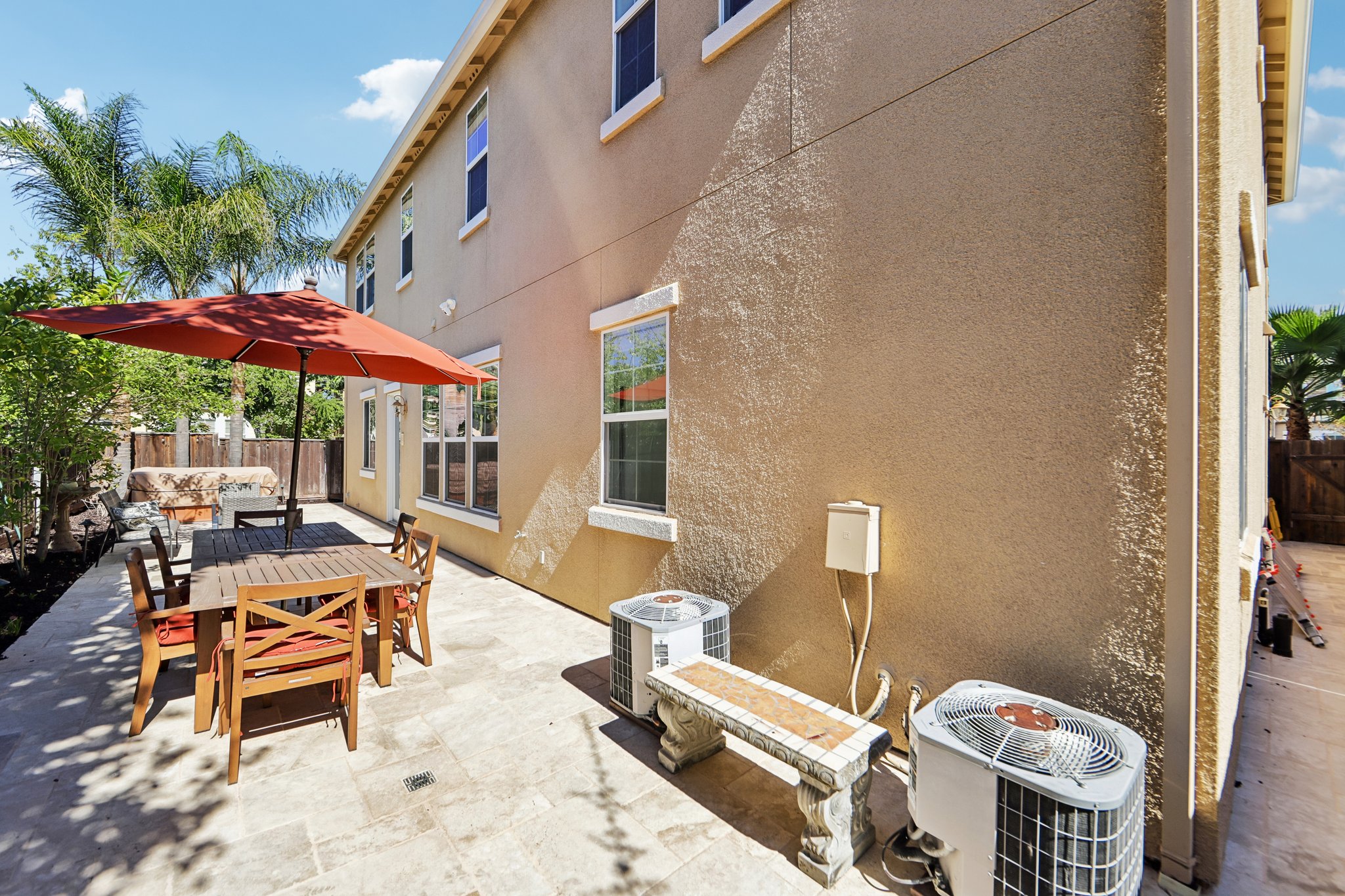 104 Macedon Ct-S1010-064.jpg