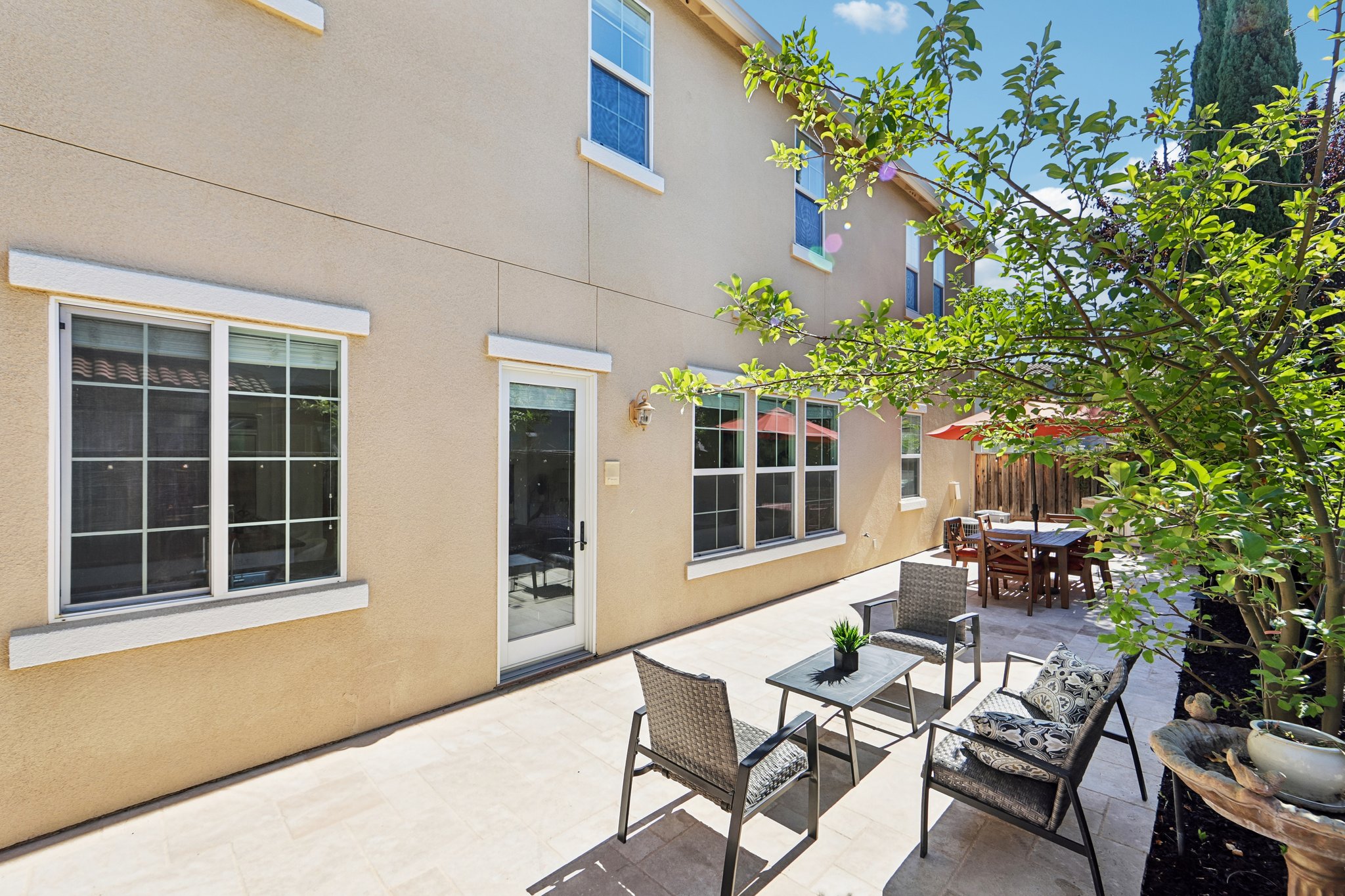 104 Macedon Ct-S1010-067.jpg