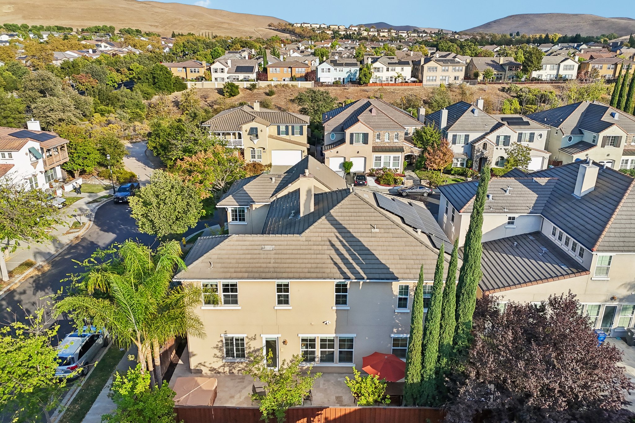 104 Macedon Ct-S1010-079.jpg