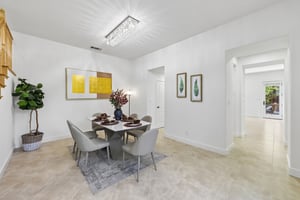 104 Macedon Ct-S1010-016.jpg