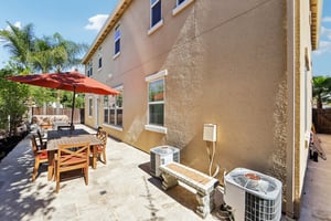 104 Macedon Ct-S1010-064.jpg