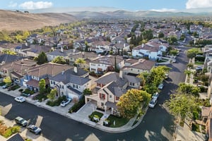104 Macedon Ct-S1010-073.jpg