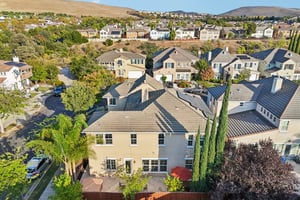 104 Macedon Ct-S1010-079.jpg