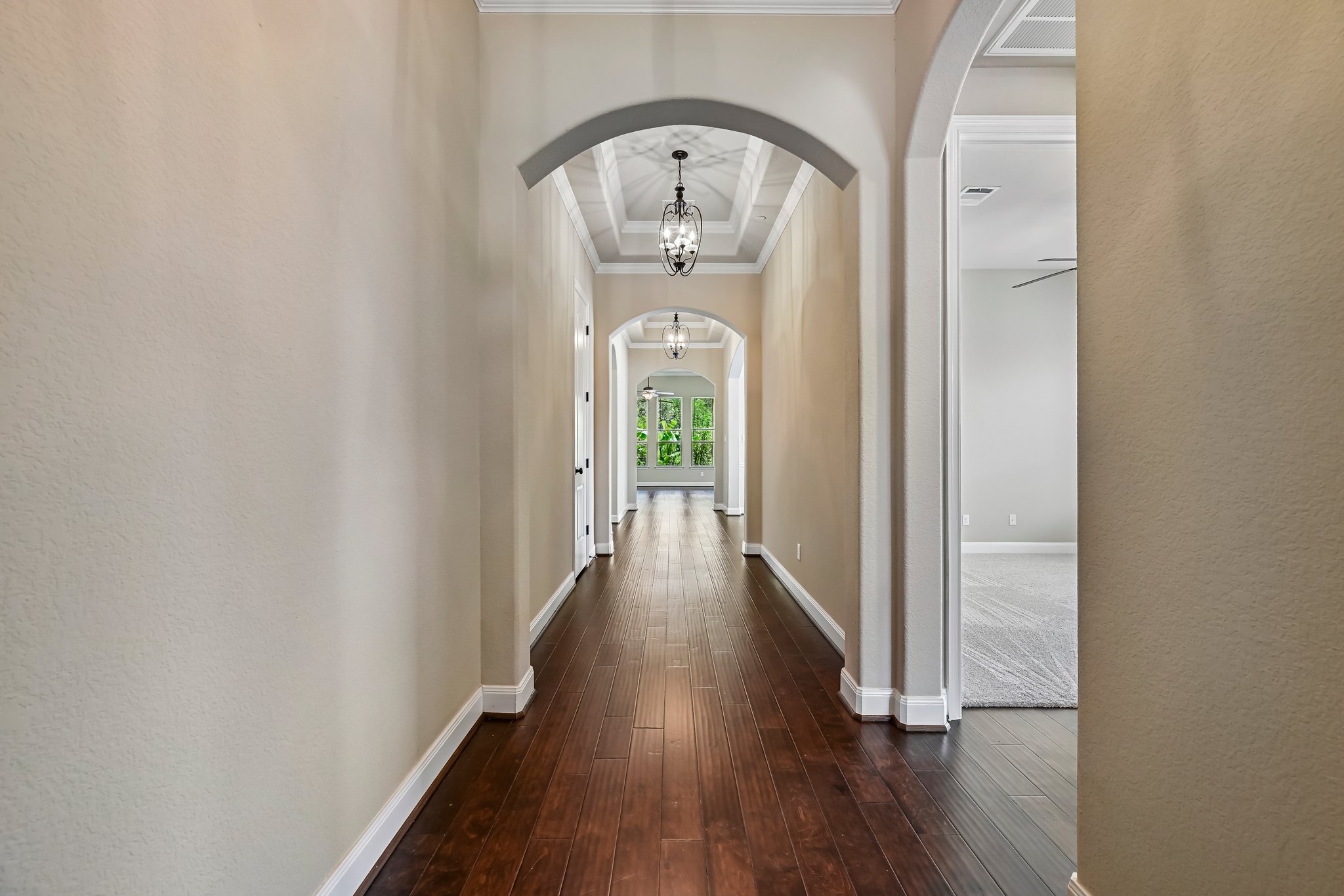 Maxwell Way 32-S1909-008.jpg