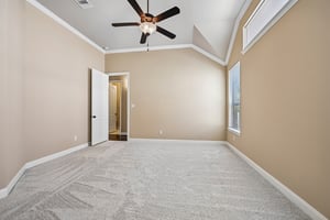 Maxwell Way 32-S1909-036.jpg