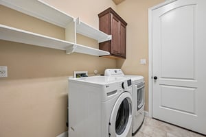 Maxwell Way 32-S1909-042.jpg