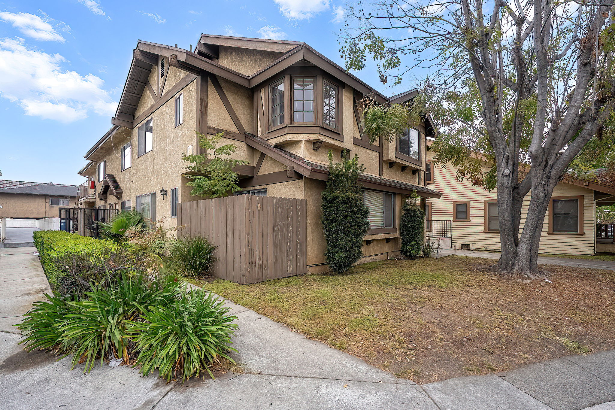 104 N Atlantic Blvd-2