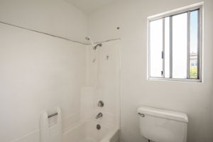 104 N Atlantic Blvd D-14-2